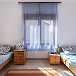 3 Bedroom In * Pula