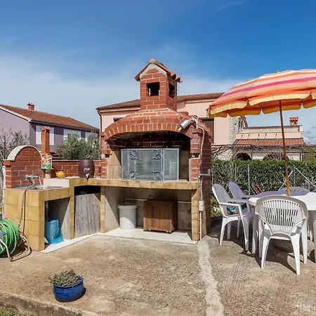 3 Bedroom In Apartmán *