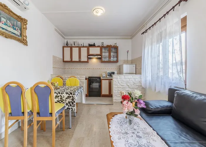 3 Bedroom In *